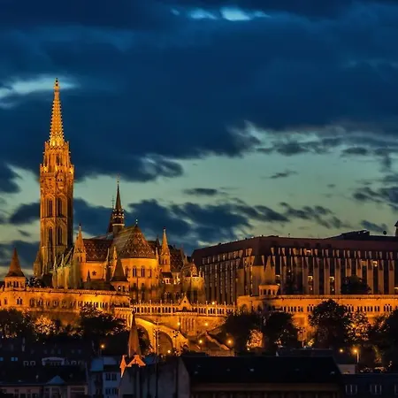 Downtown Next To The Basilica Appartamento Budapest