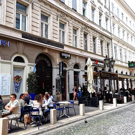 Apartament Downtown Next To The Basilica Budapeszt